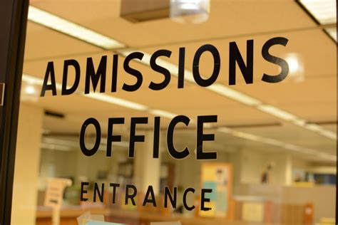 Office Of Admissions .